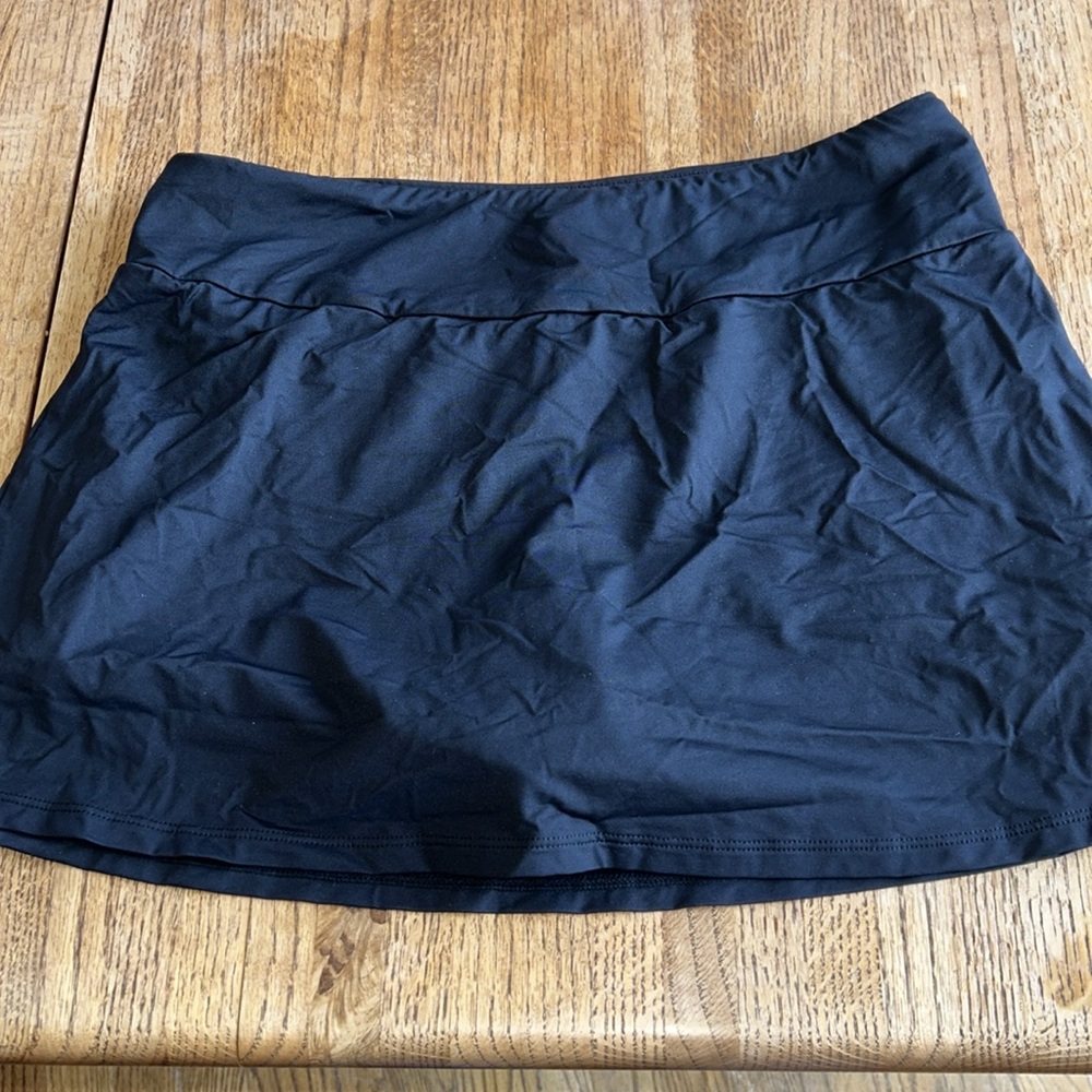Tommy Bahama Pearl Skort - Medium - New - Picture 2 of 6